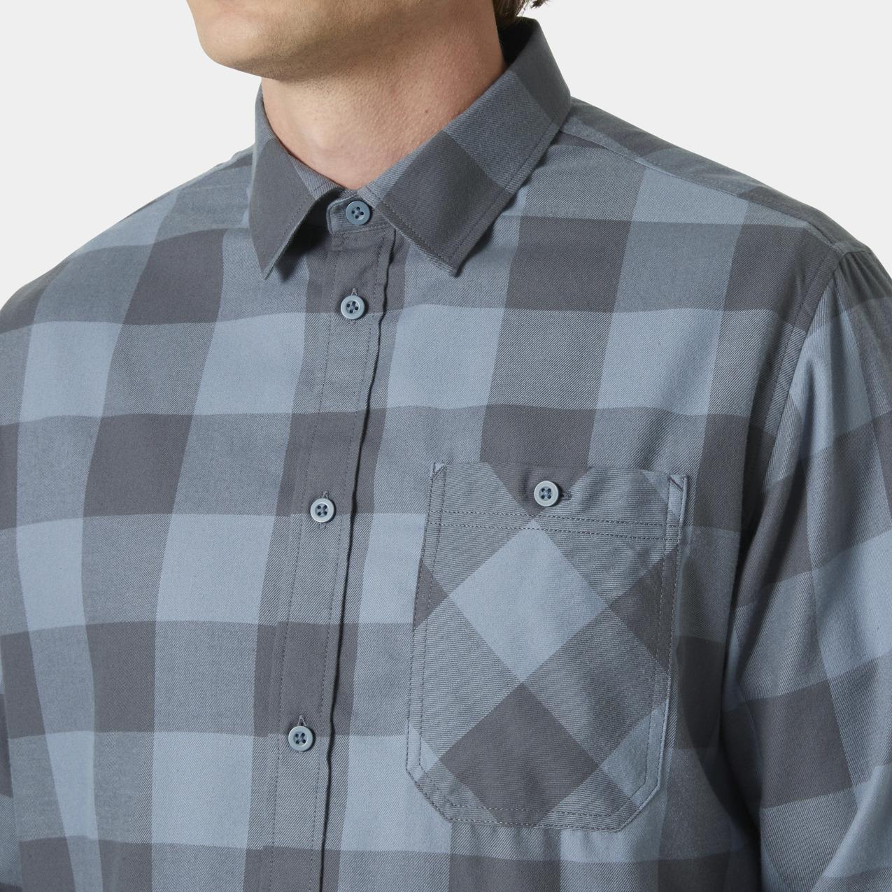 product/h/e/helly-hansen_63290-601_washed-navy-buffalo-plaid_3.jpg