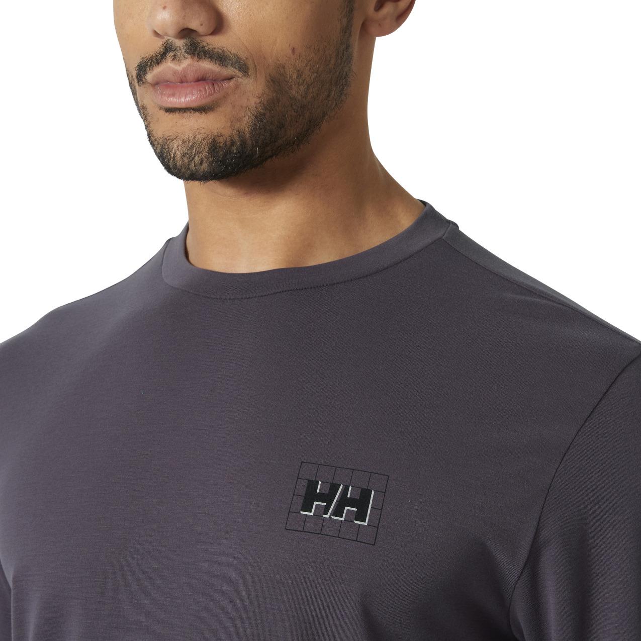 product/h/e/helly-hansen_63407-654_smoked-purple_2.jpg