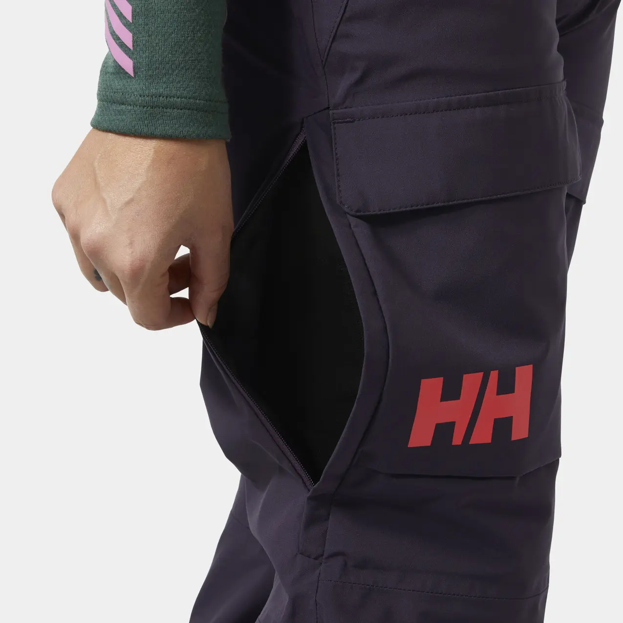 product/h/e/helly-hansen_66073-660_black-grape_3.jpg