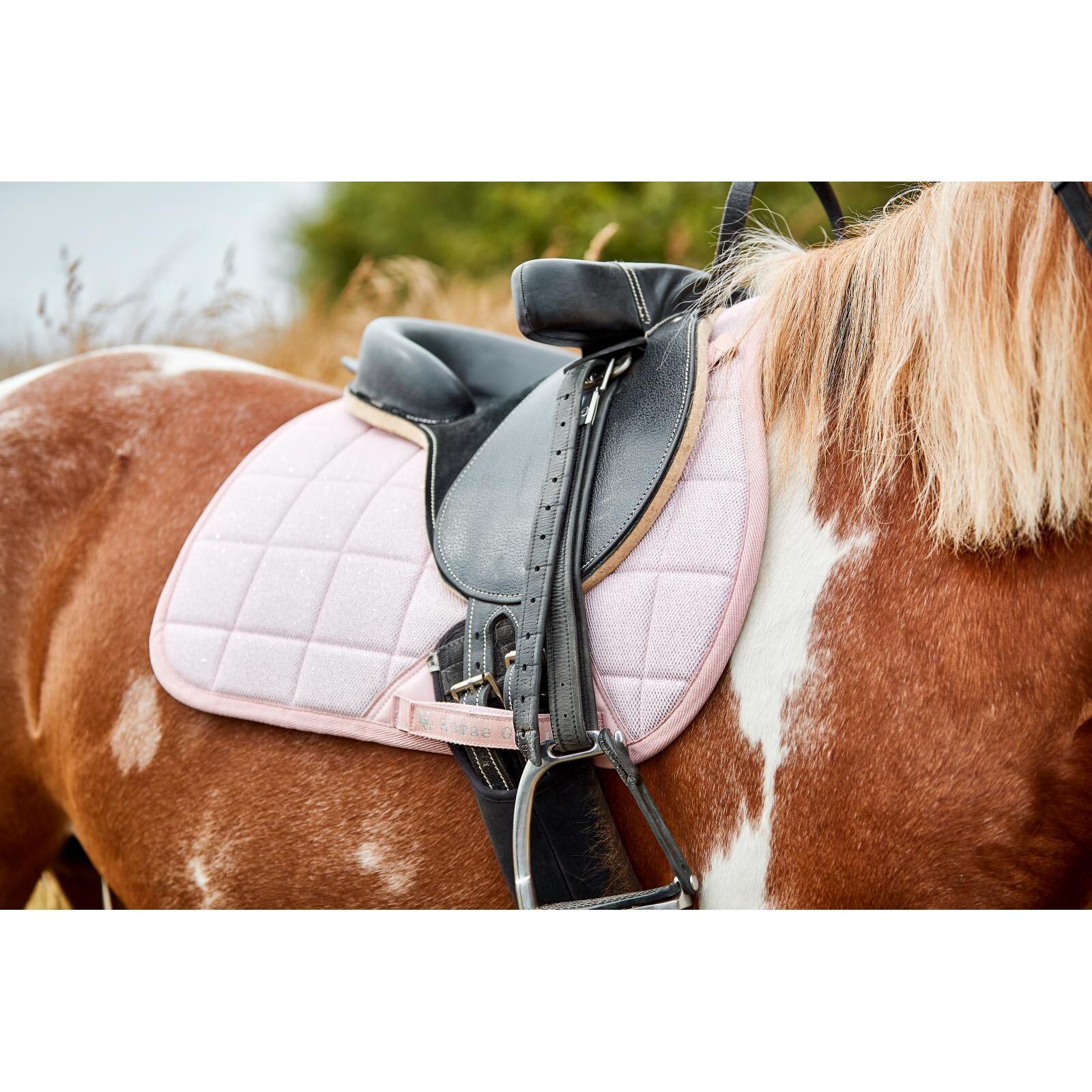 product/h/o/horseguard_502321562_orchid-pink_3.jpg
