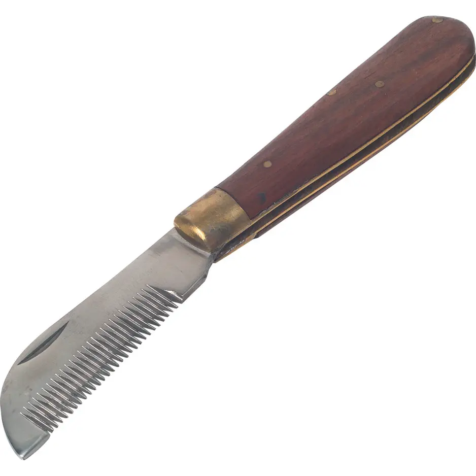 Horseguard Rouge Horse Hair Comb