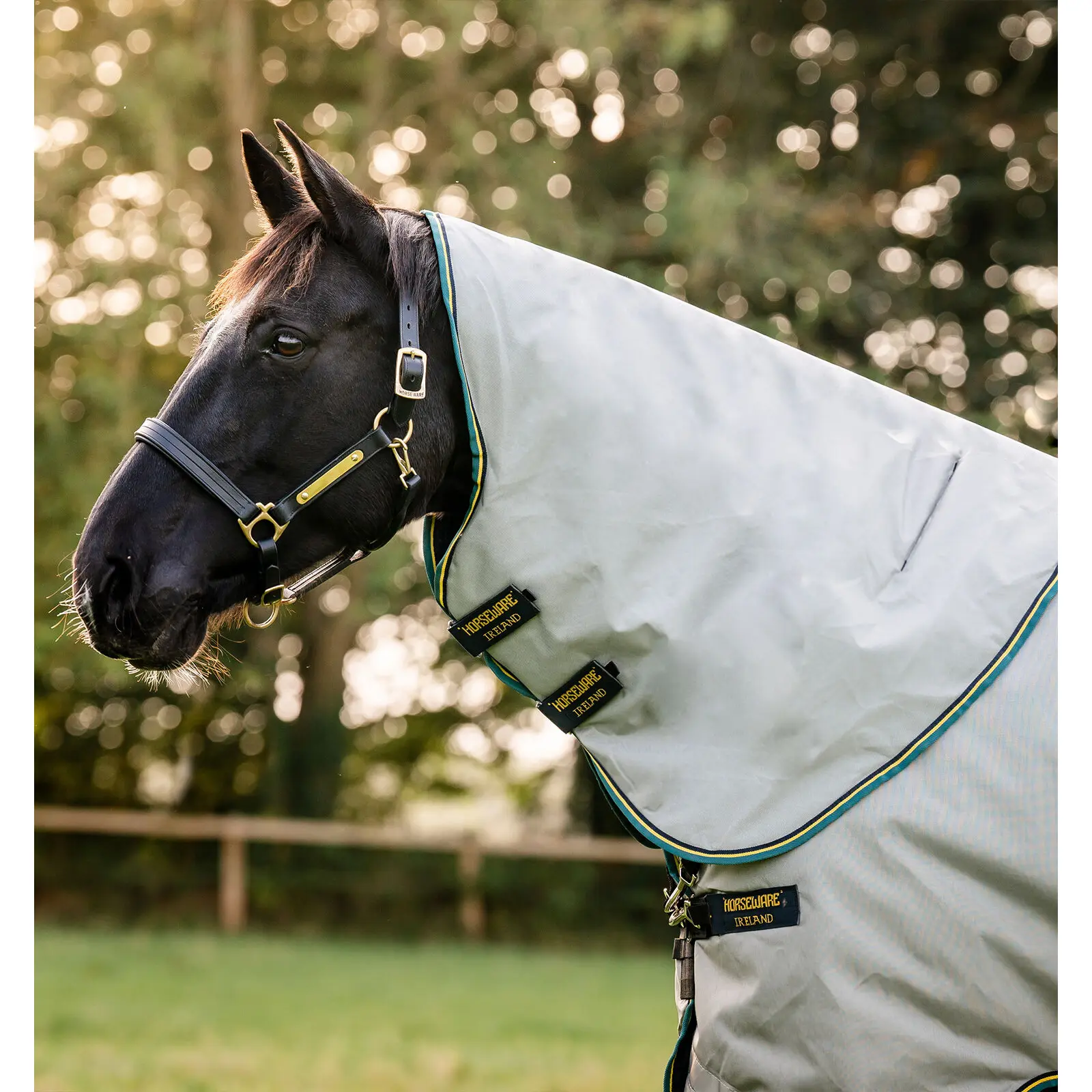 Couvre-cou pour cheval Horseware Rambo Duo 100g