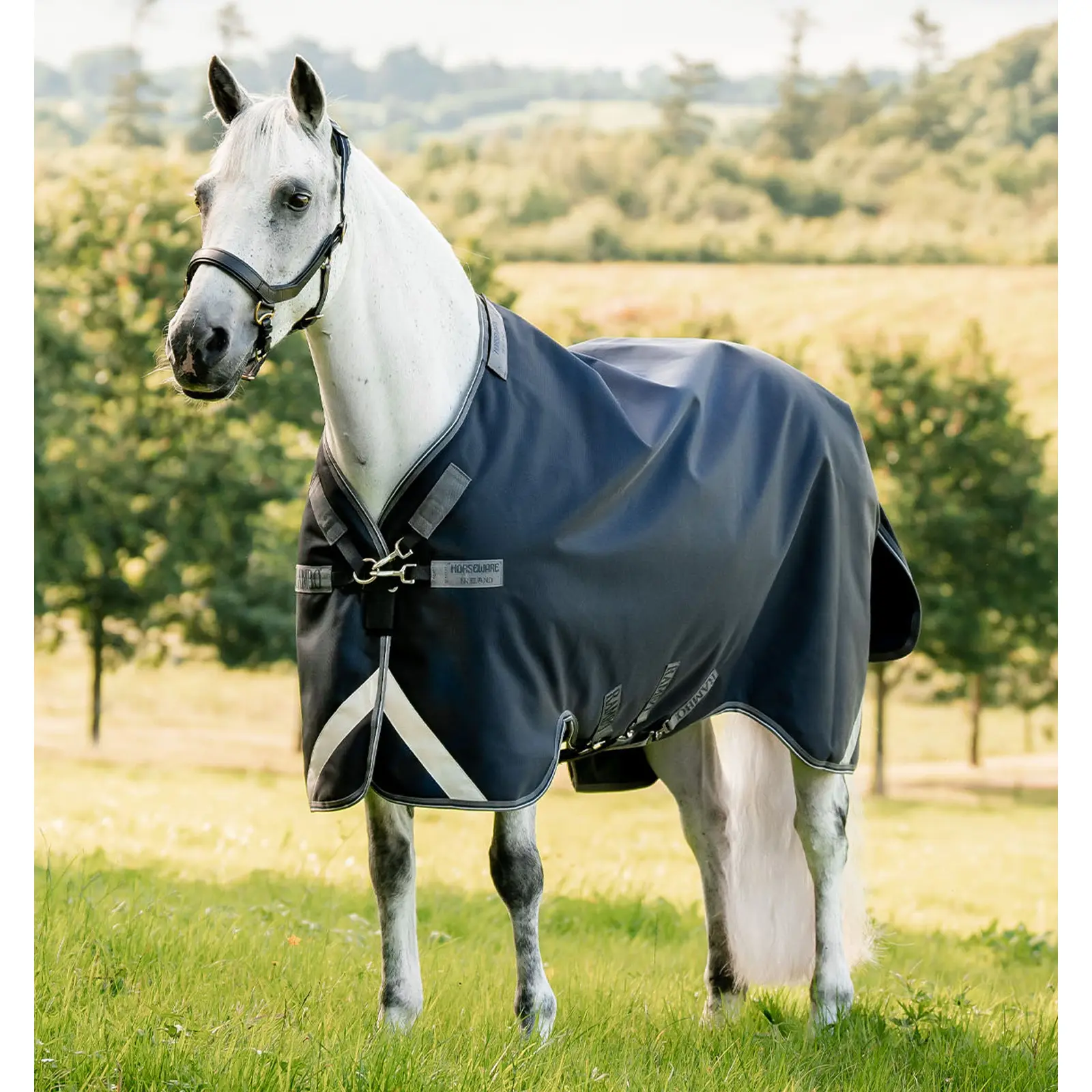 Comparer les prix de Couverture d'extérieur pour cheval Horseware Rambo 1680D 0g