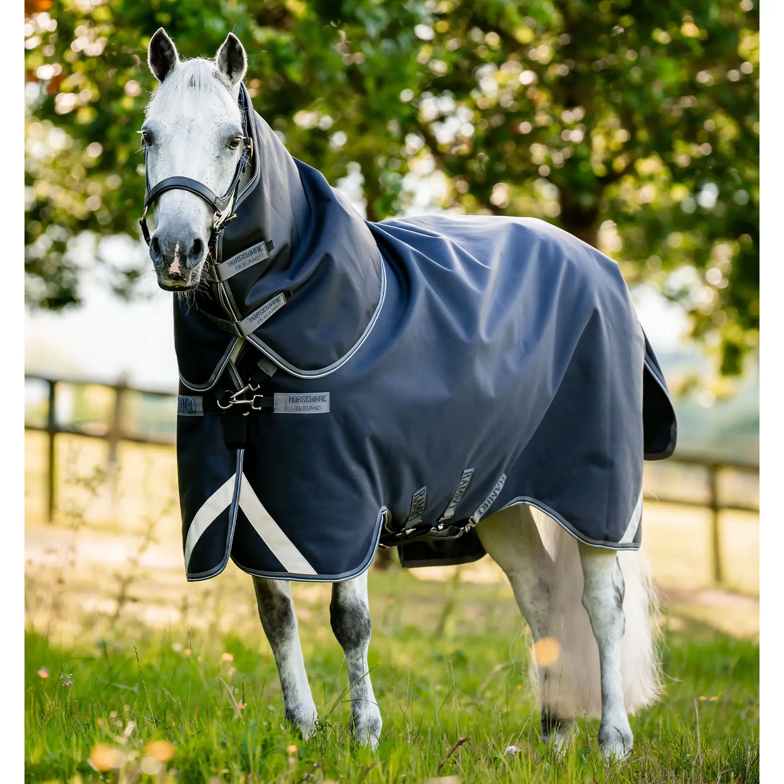 Comparer les prix de Couverture d'extérieur pour cheval Horseware Rambo 1680D Plus 100g