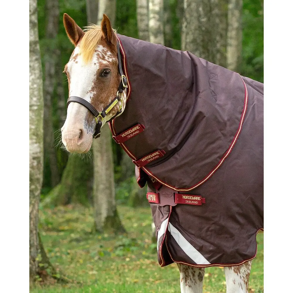 Comparer les prix de Couvre-cou pour cheval Horseware Amigo 1200 D Hood 150g