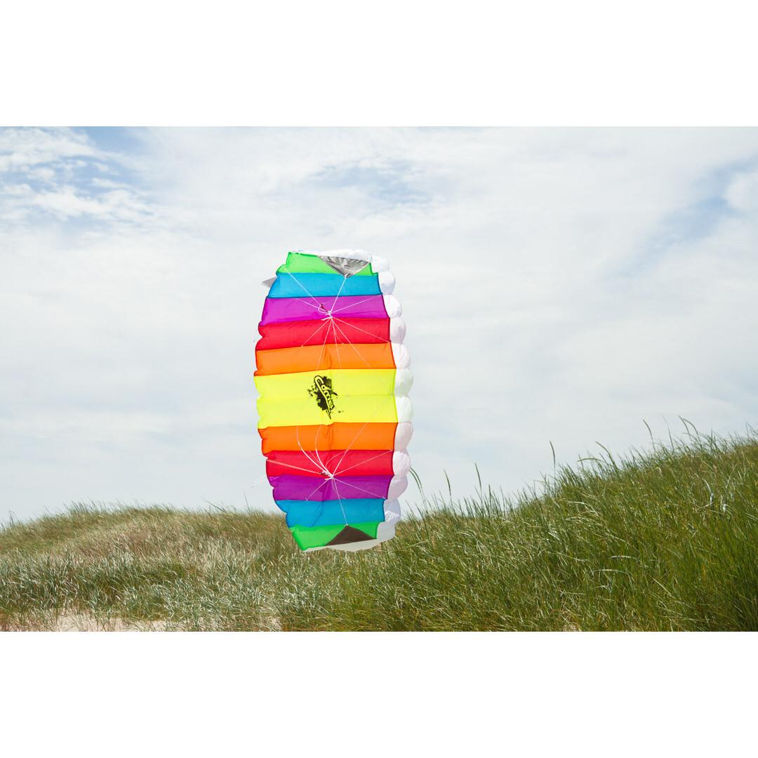 product/h/q/hq-powerkites_ecosfcr_rainbow_4.jpg