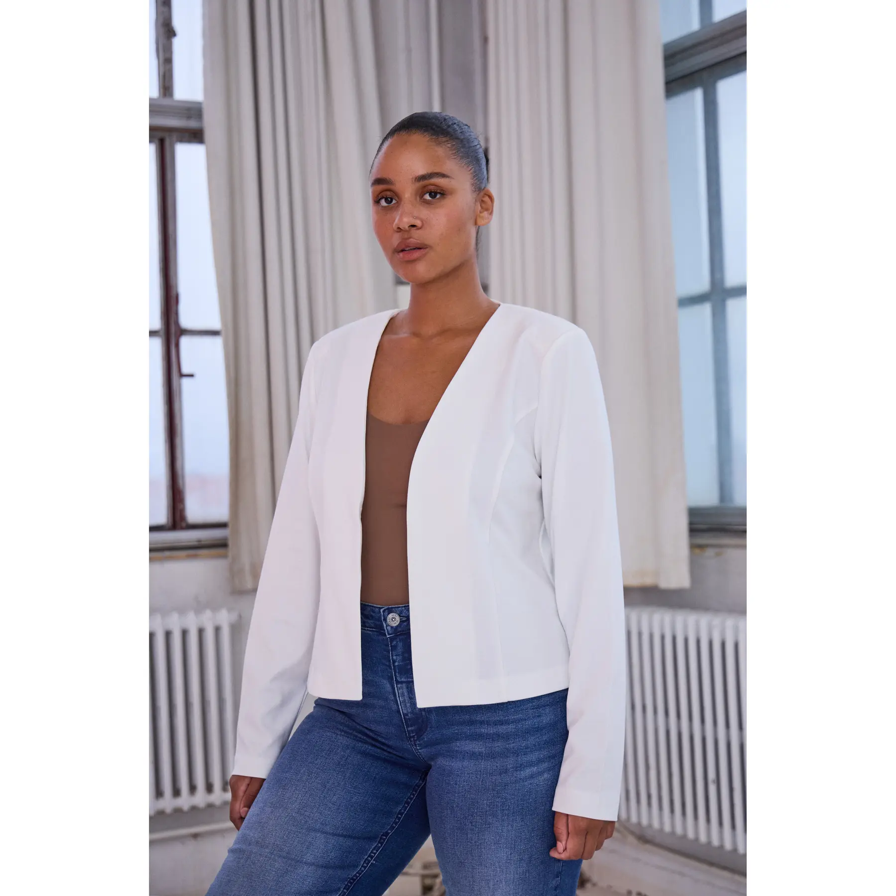 5714348094694 - Kurzblazer mit Viskose-Anteil Modell Kate