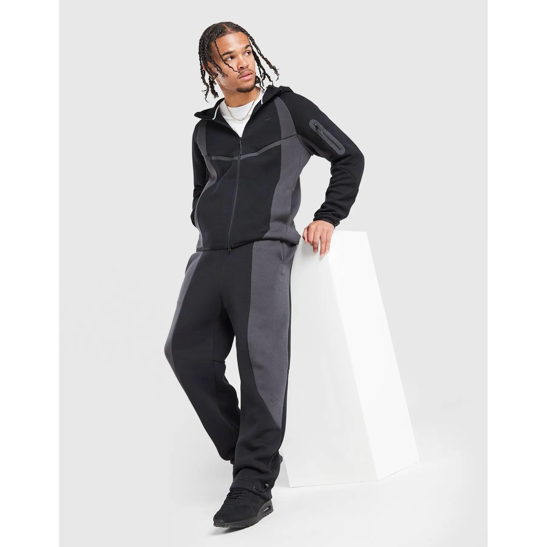 Jogginghose mit offenem Saum Nike