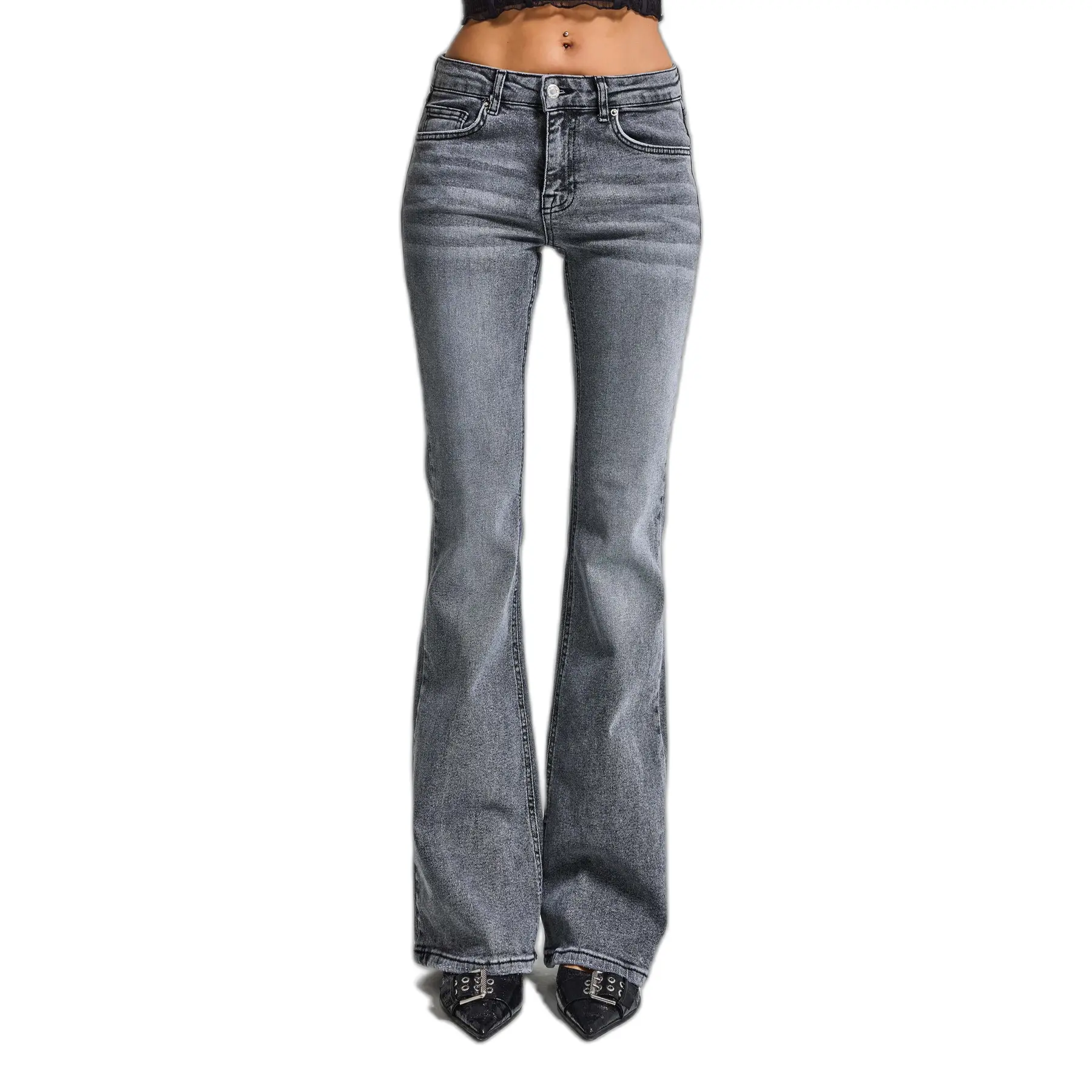 Jeans Flare con un tocco senza tempo vita alta donna