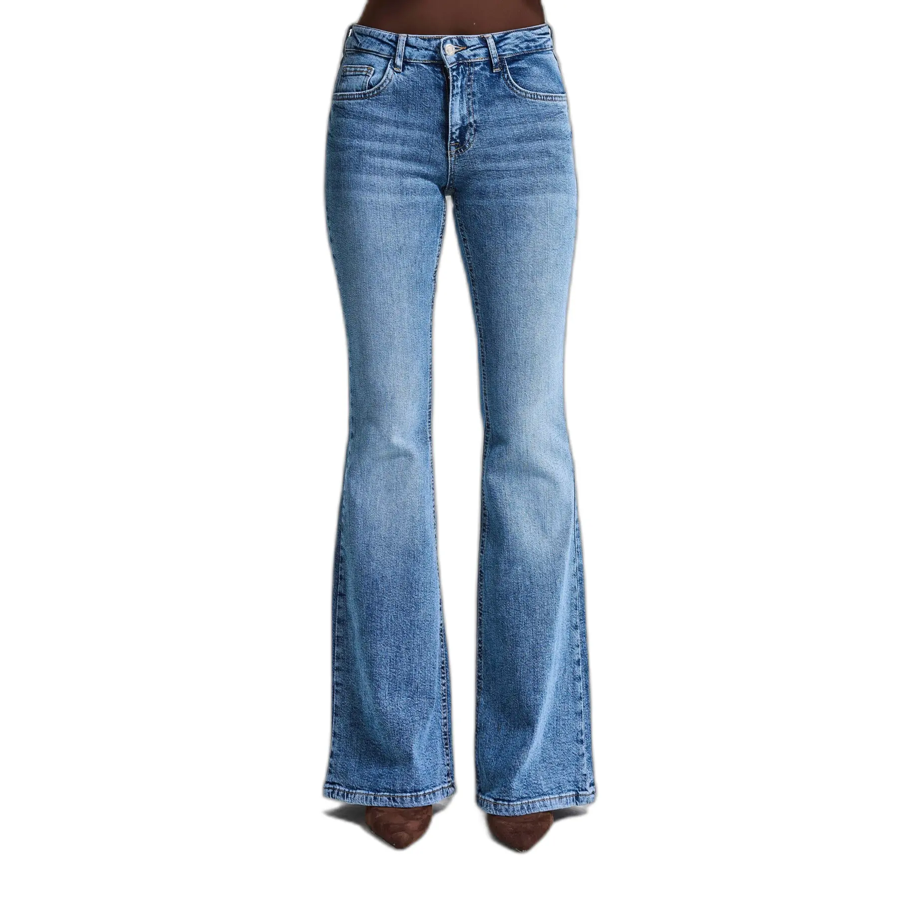 Jeans Flare con un tocco senza tempo vita alta donna