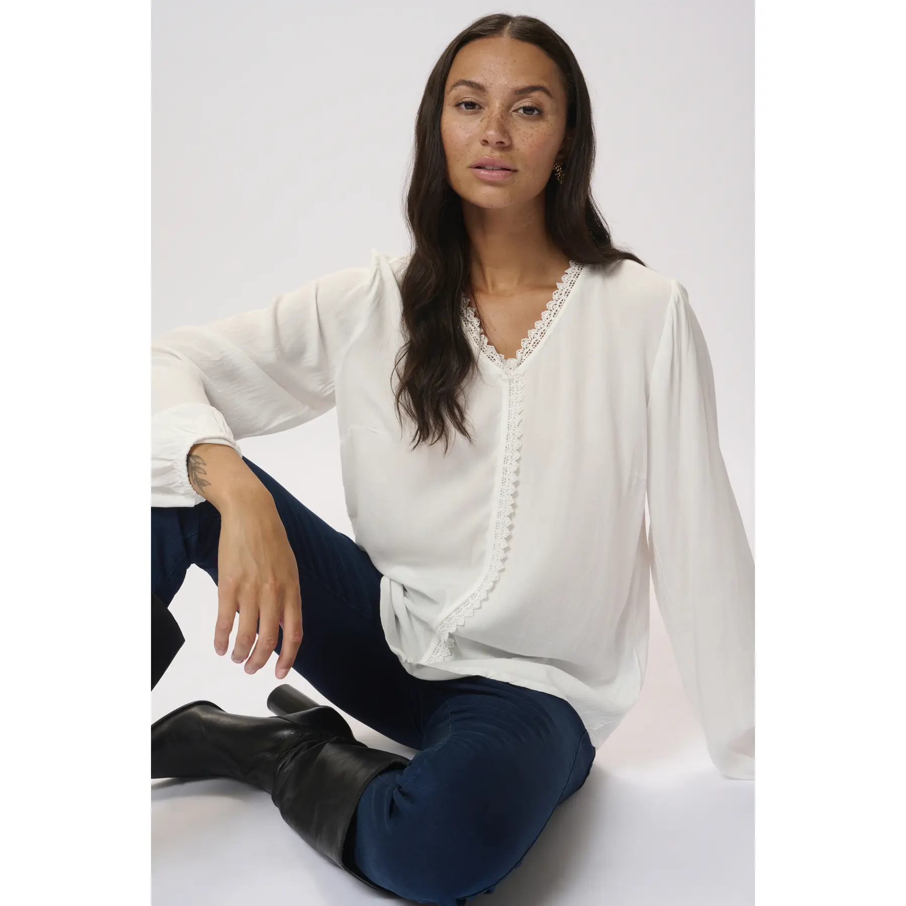 Camicetta donna a maniche lunghe KAFFE Tammie