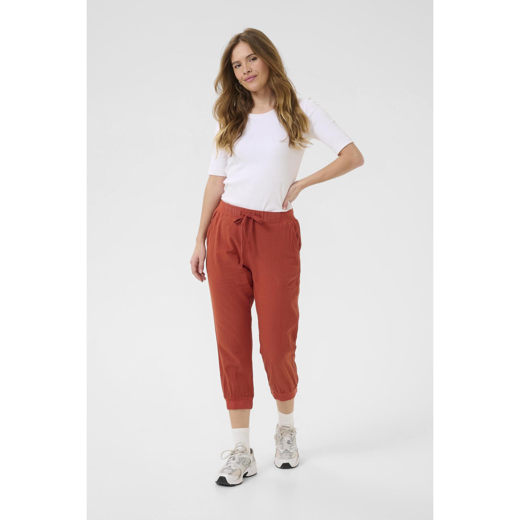 5715576408604 - Damen Jogginghose KAFFE Naya Capri
