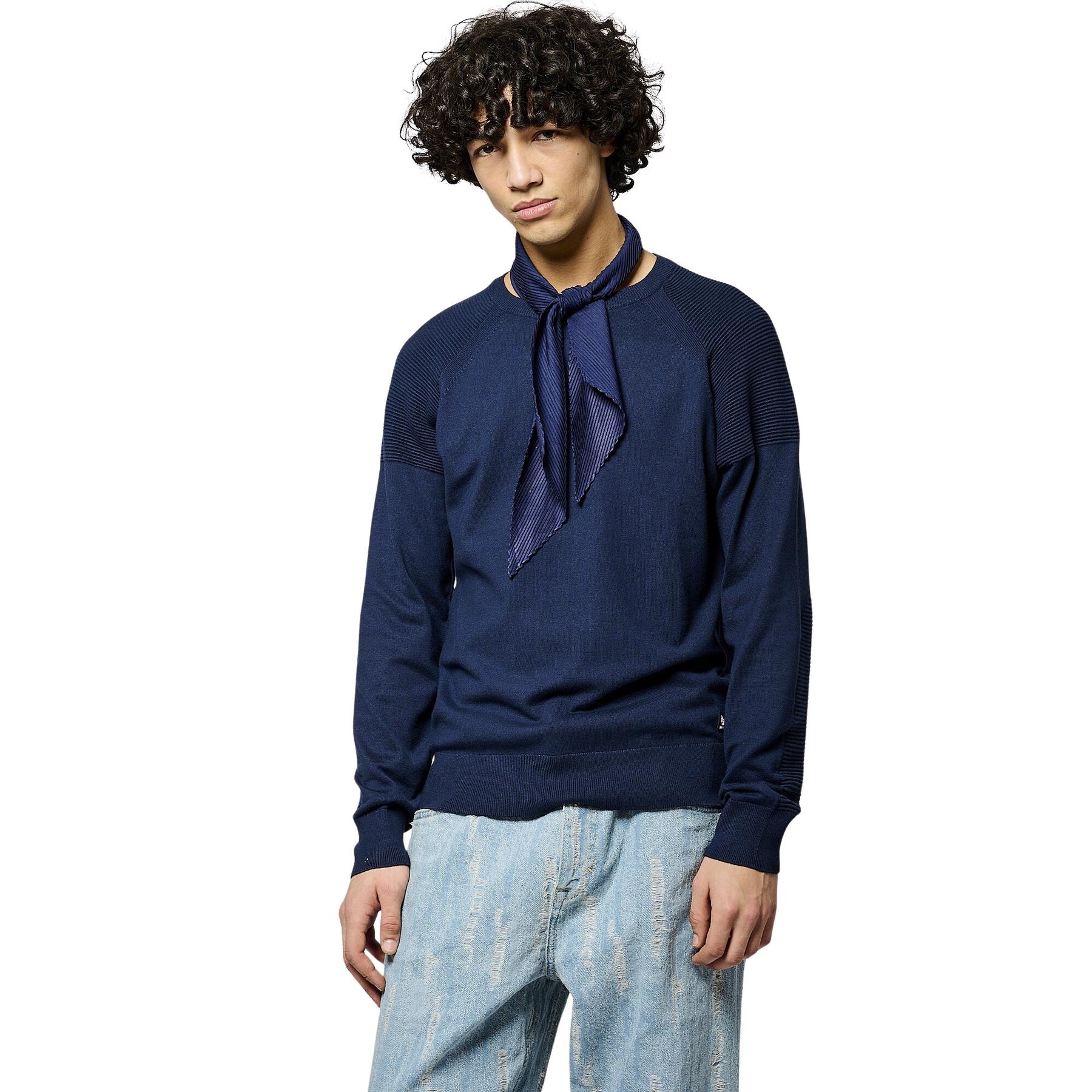 3606747233304 - Pullover Layer