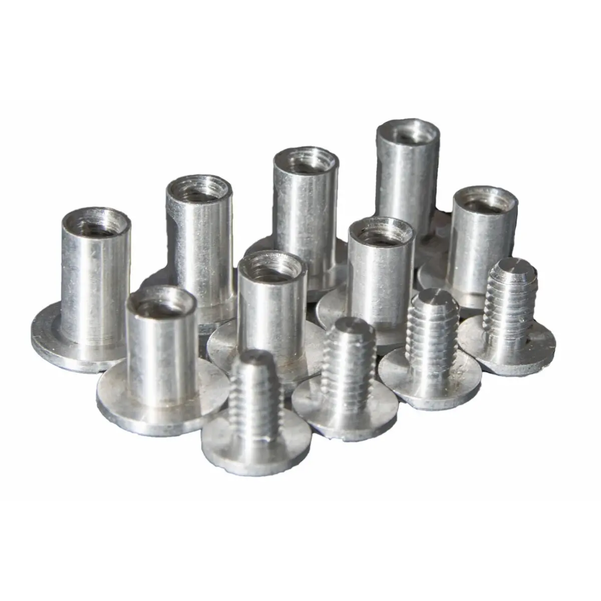 Meilleurs prix pour Jeu de vis Karlslund