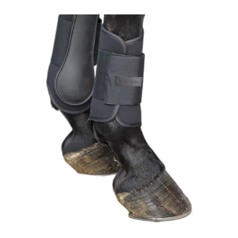 Kavalkade Noir Closed Neoprene Gaiters For Horses Softy