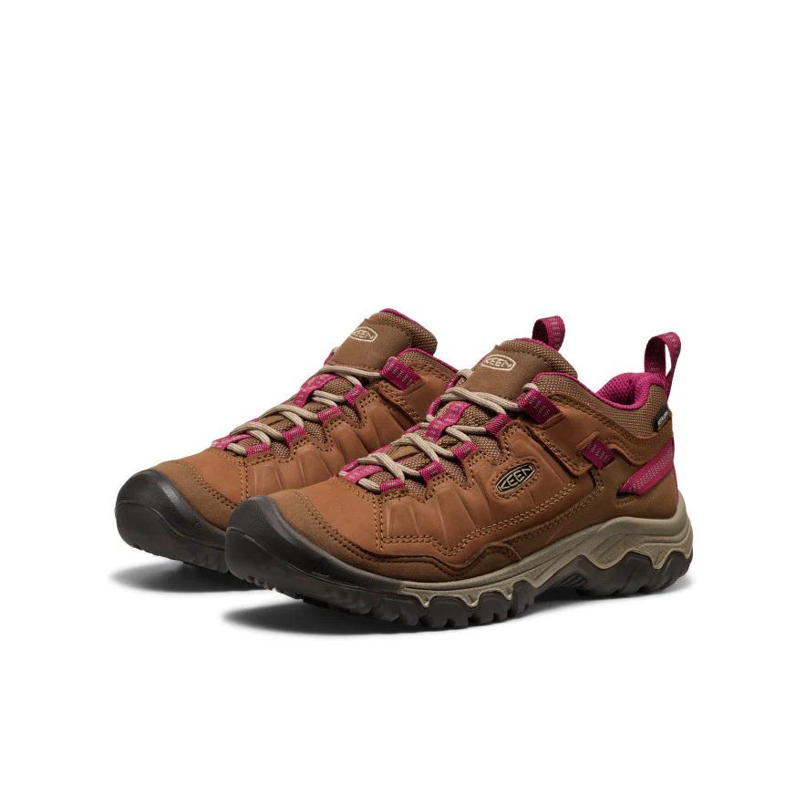 product/k/e/keen_1030690_bison-beaujolais_3.jpg
