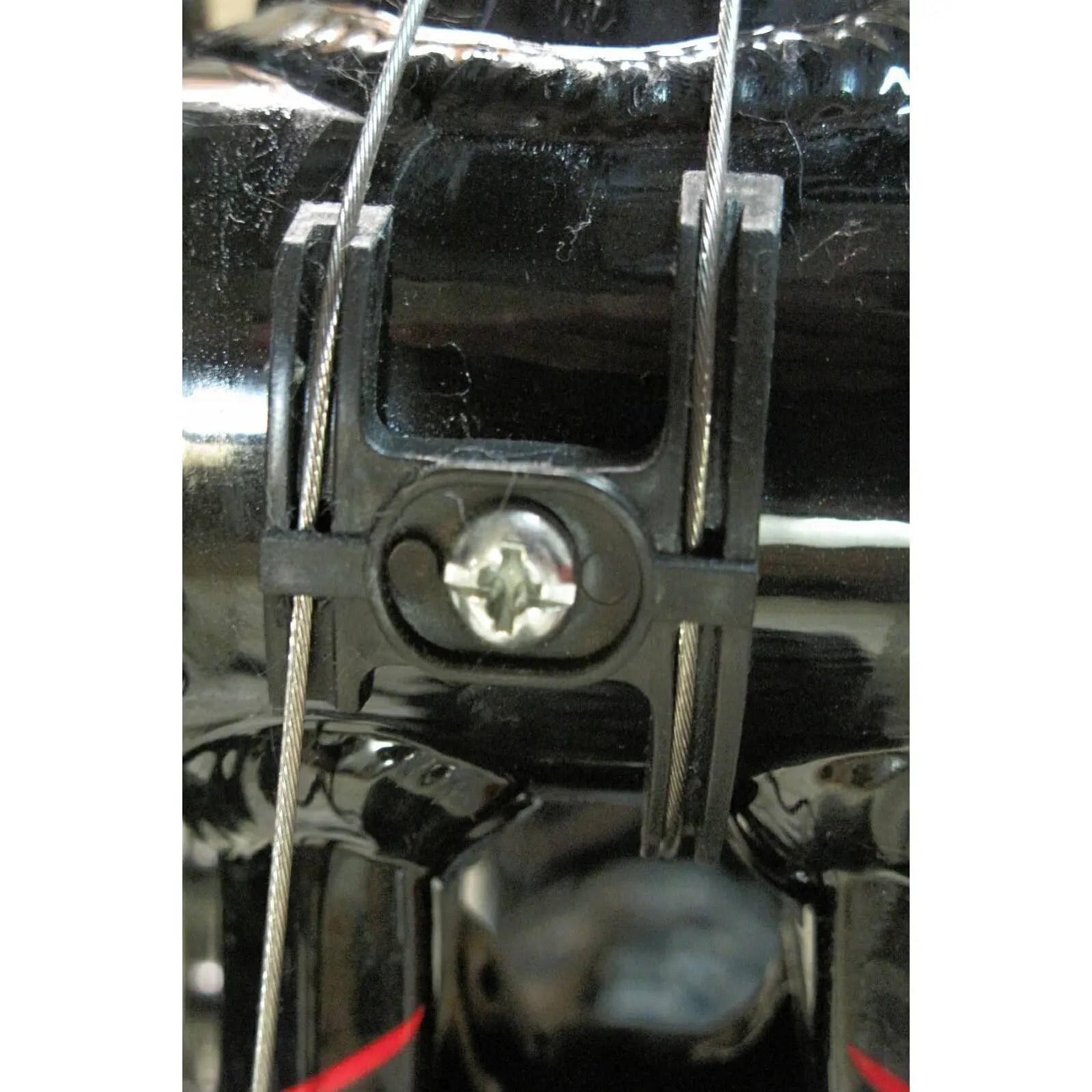 Velo Store - UK Kelly's Bottom bracket speed cable guide Kellys | Extra 10% off with Subscription, Postage £16.79 to UK Fedex.