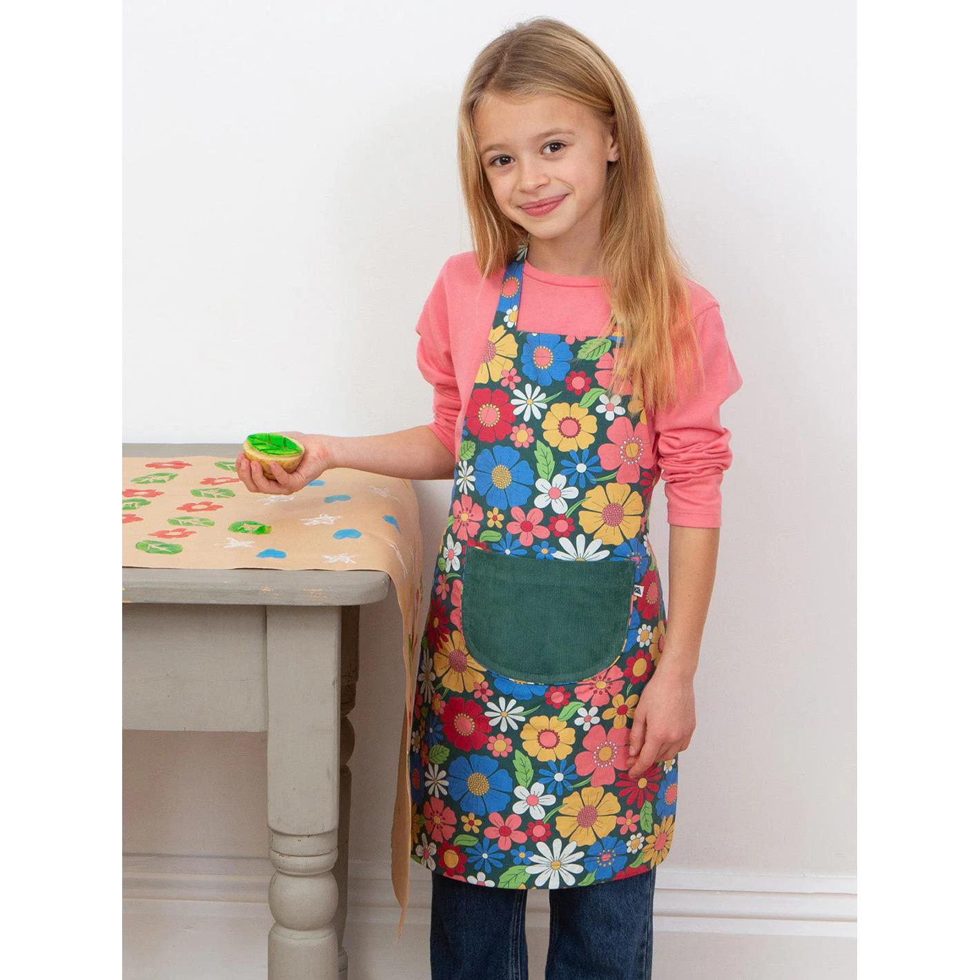 5056819207531 - Mädchen Schürze Power