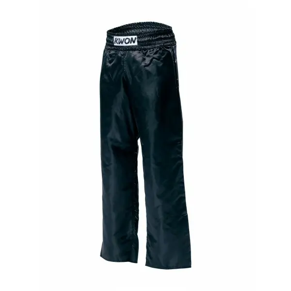 Kickboxing-Hose Kind Kwon