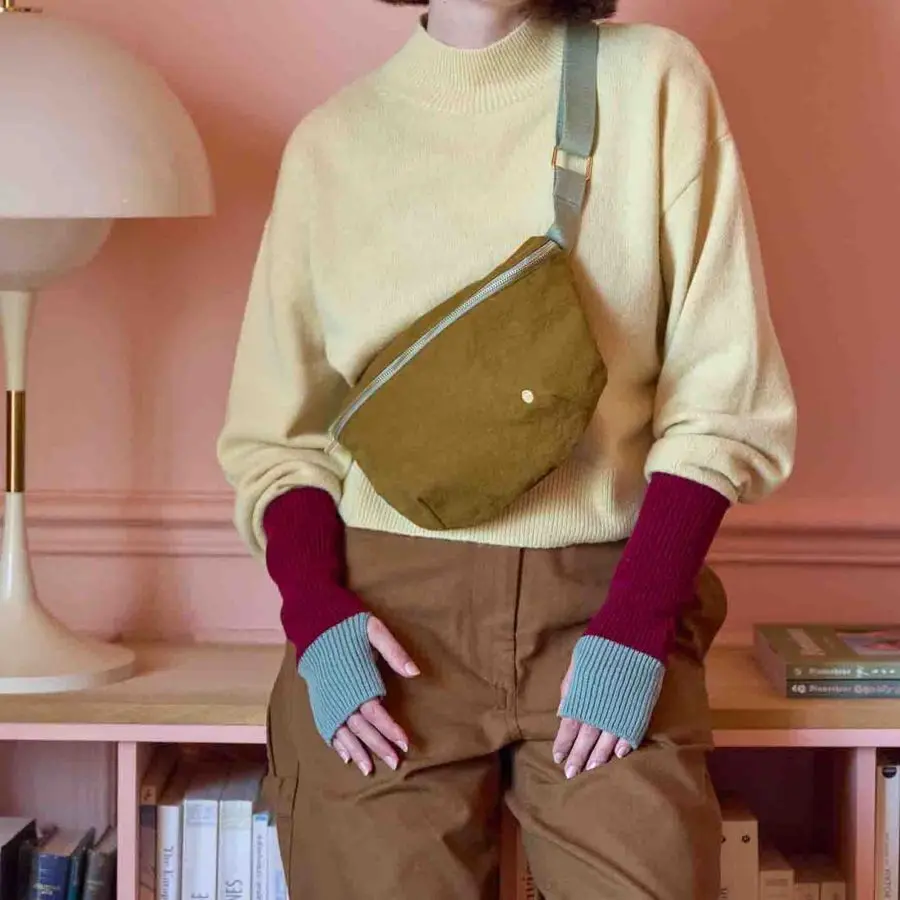 Image of Bauchtasche La Cerise sur le Gâteau Iona