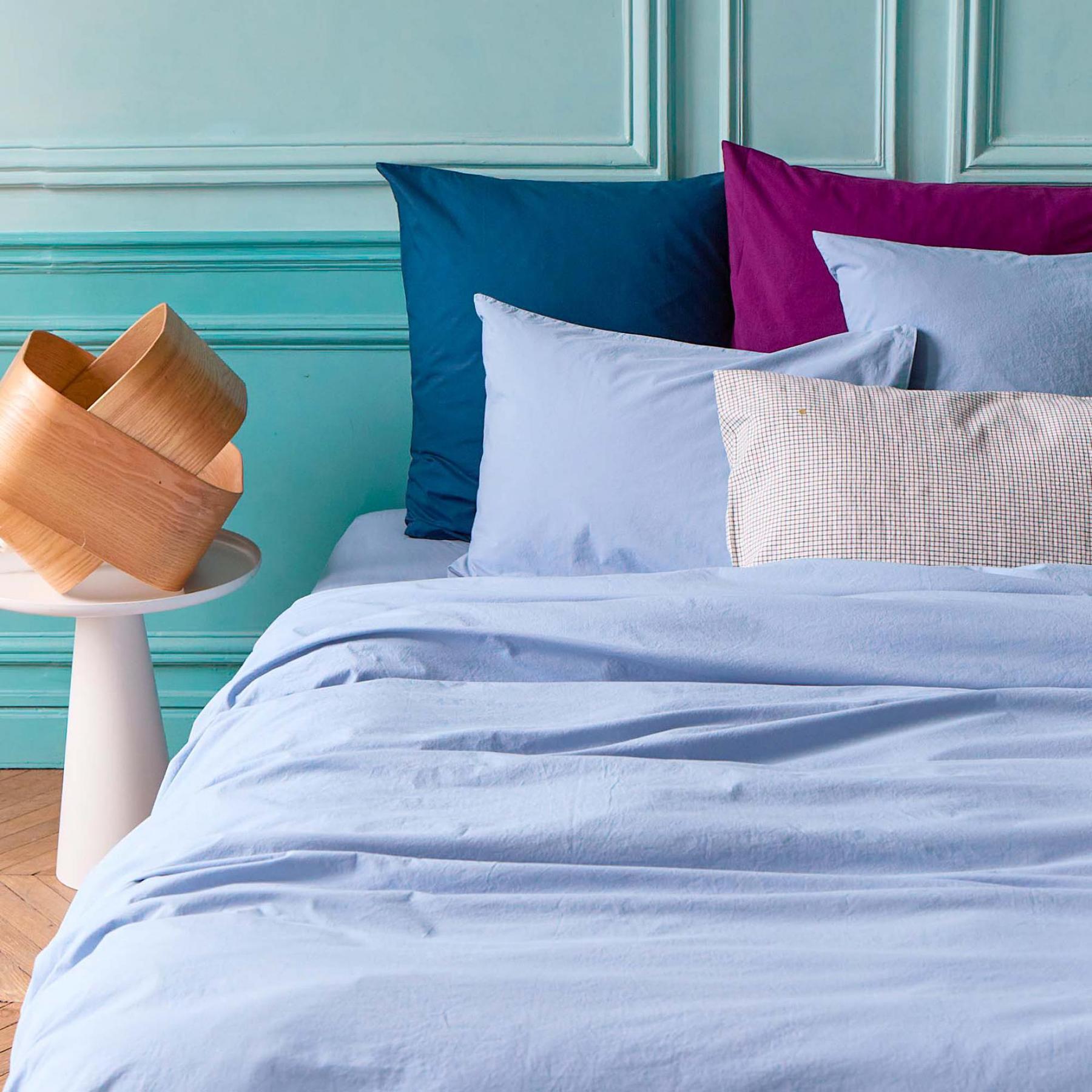 product/l/a/la-cerise-sur-le-gateau_3430160240_bluetiful-bleu_2.jpg