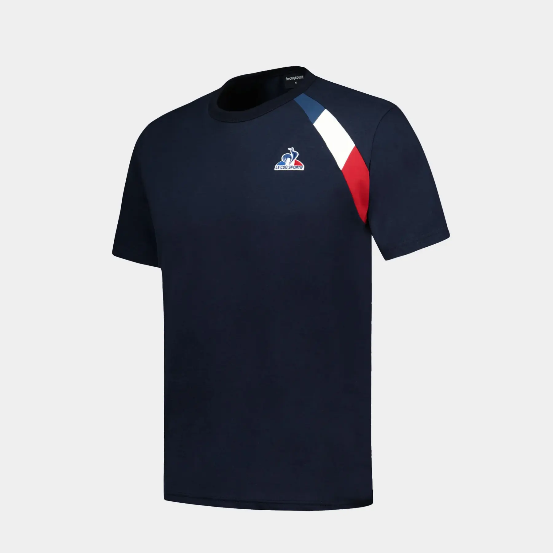 le-coq-sportif_2510033_sky-