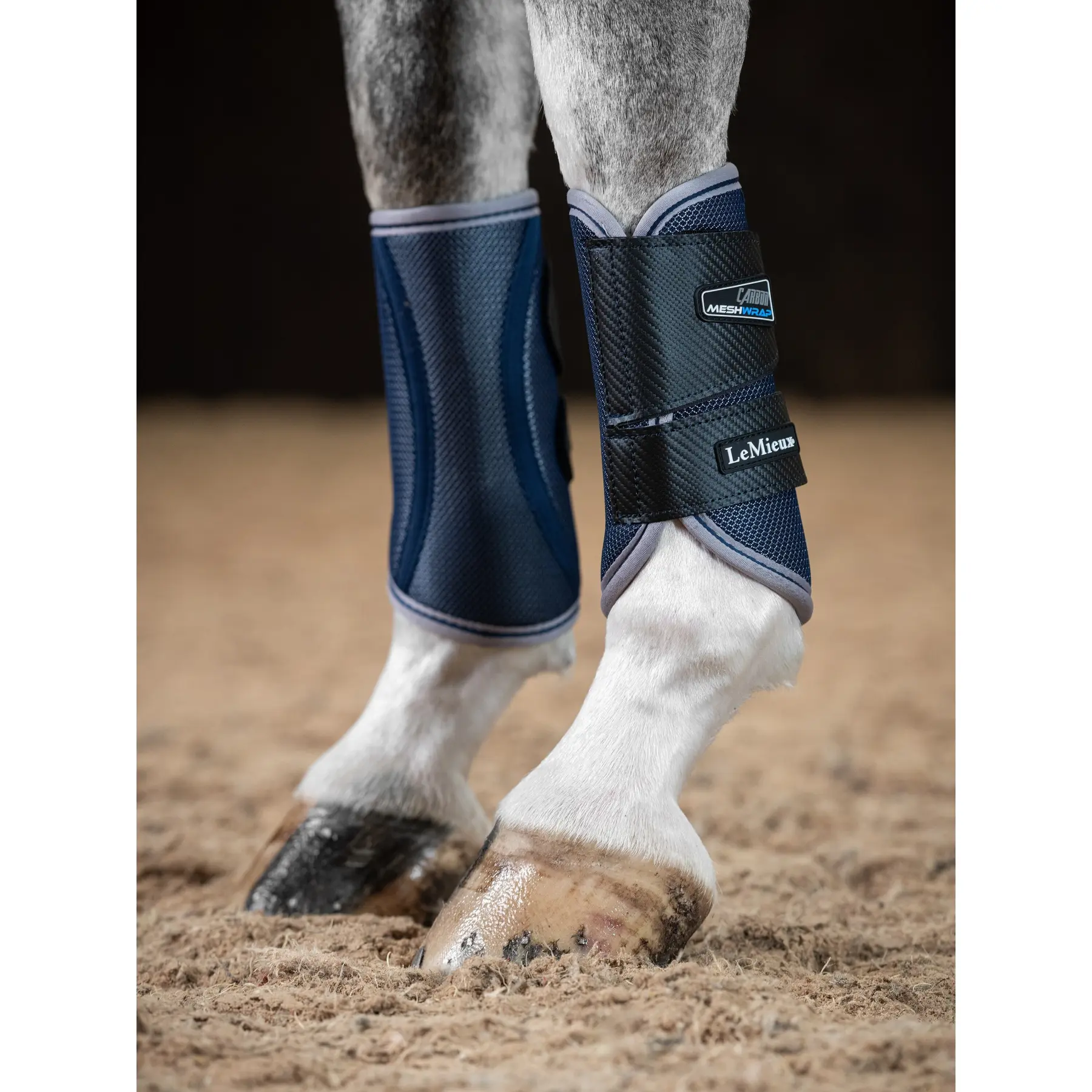 Comparer les prix de Guêtres en carbone pour cheval LeMieux