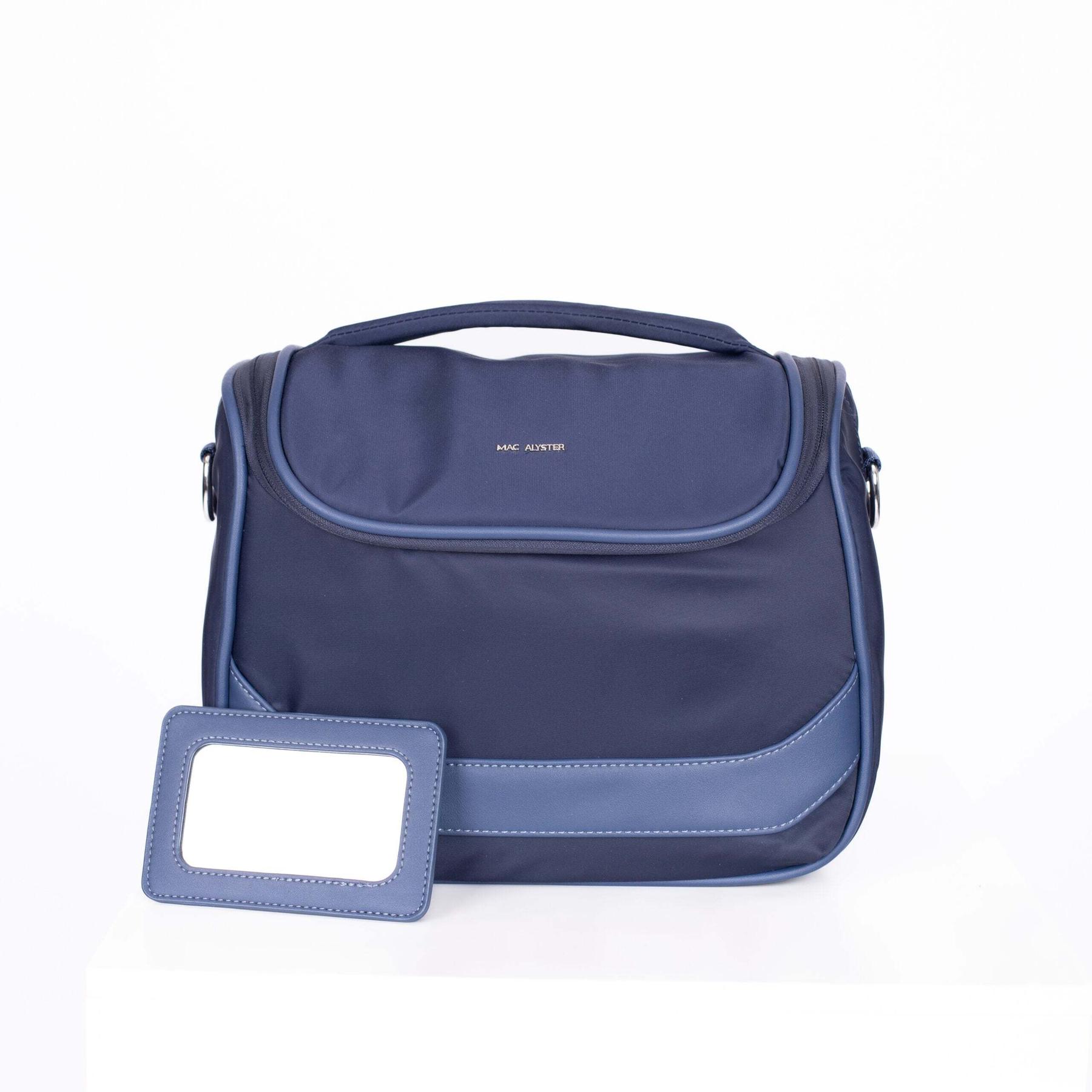 3658541053039 - Kulturbeutel Damen Studio 700g