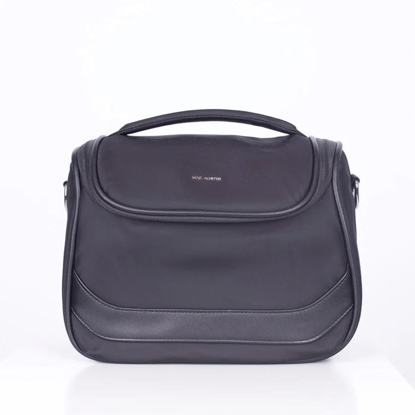 3658541053022 - Kulturbeutel Damen Studio 700g