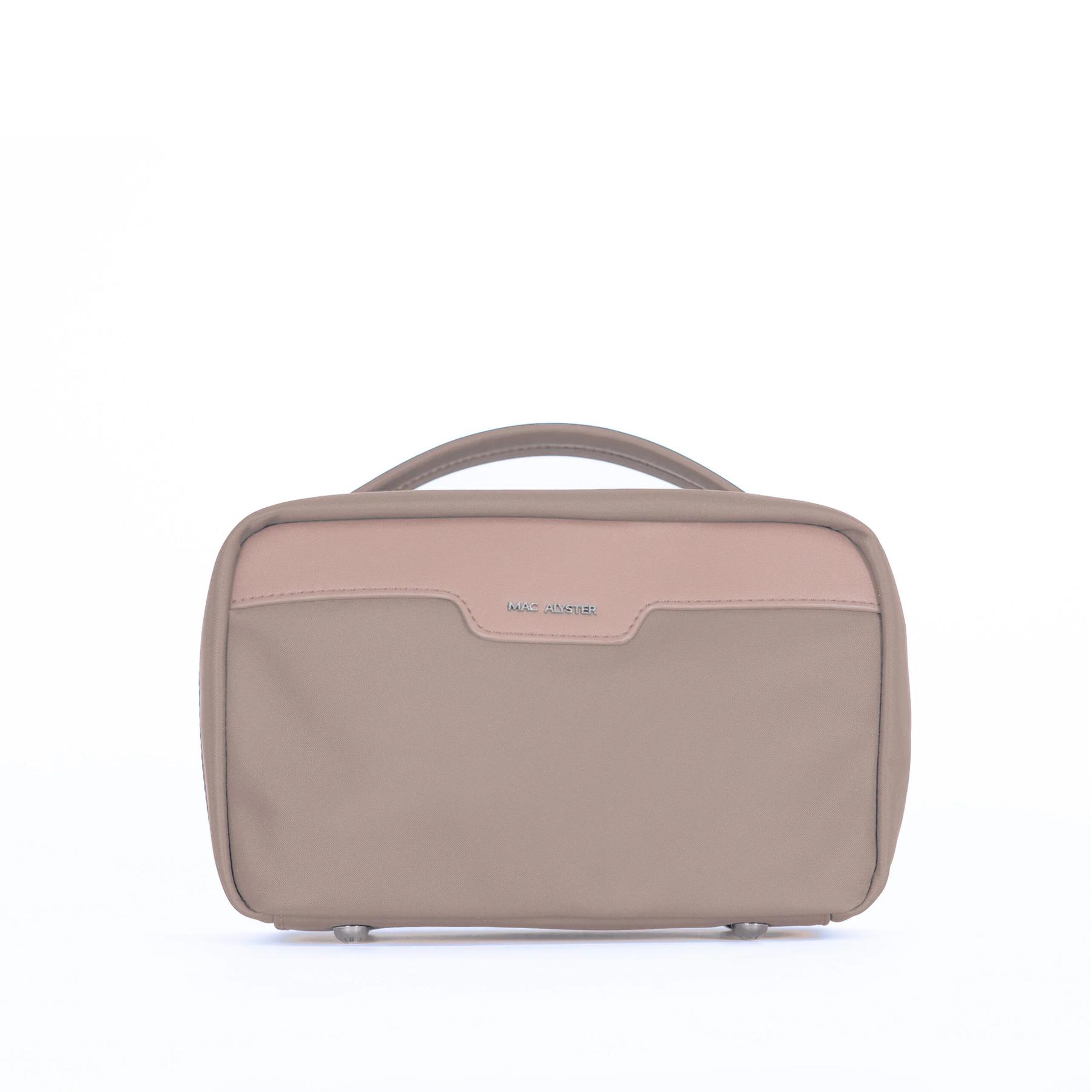 3658541057433 - Kulturbeutel Damen Studio 500g