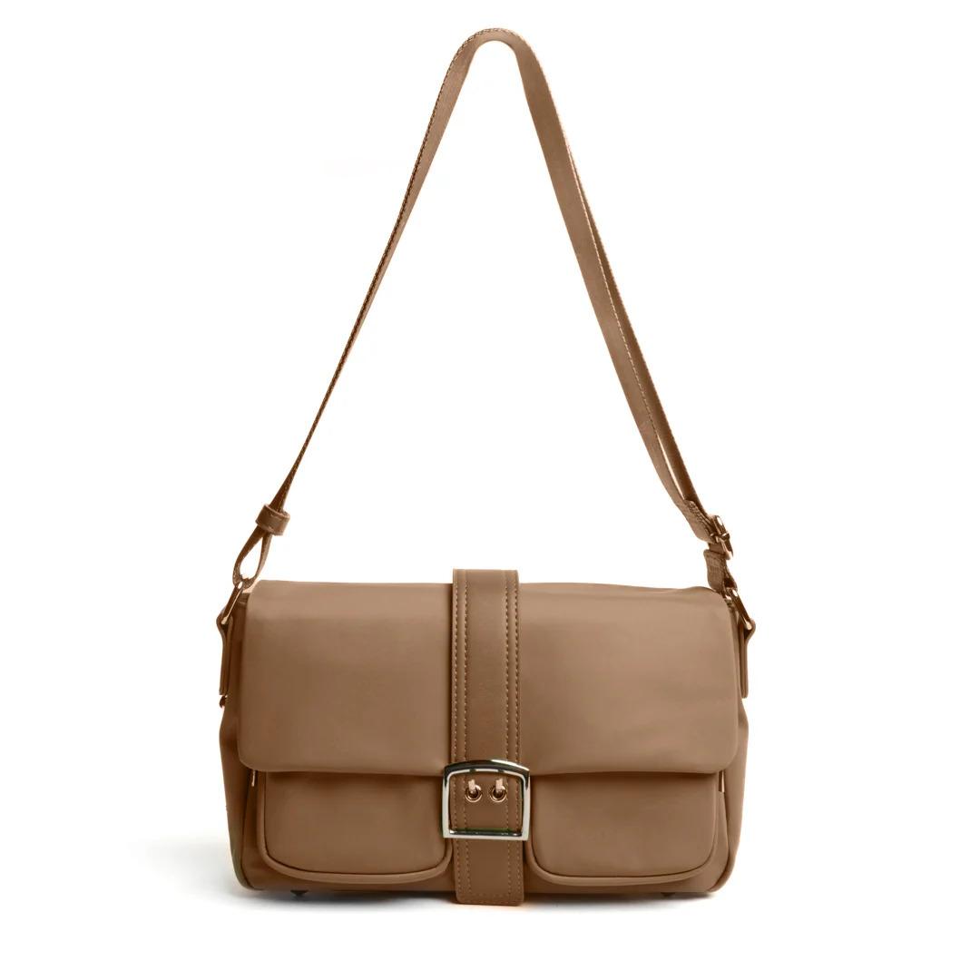 3658541074638 - Umhängetasche mit Klappe für Damen Ligne Studio City