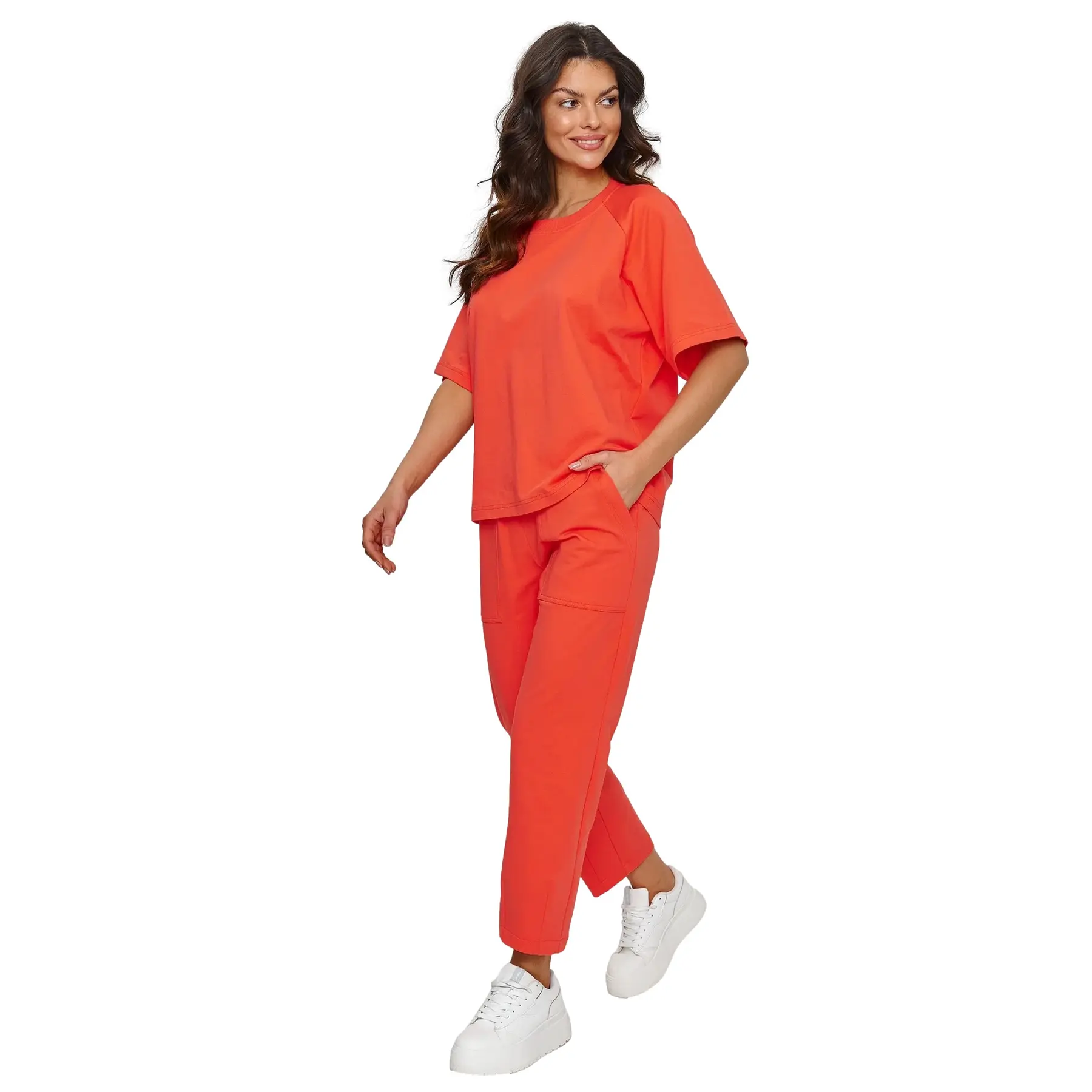 Completo t-shirt e pantaloni donna