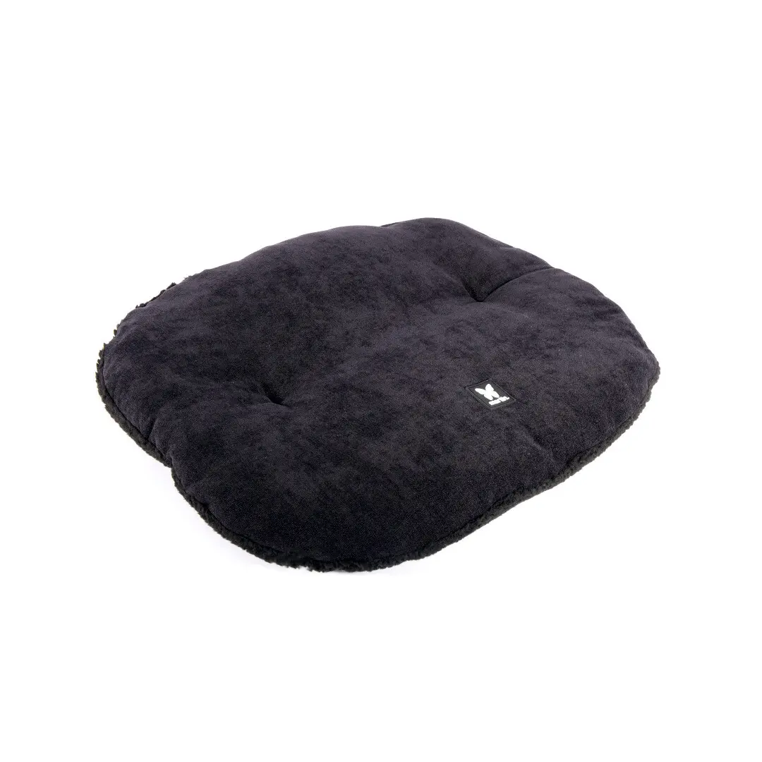 Martin Sellier Noir Elegant Oval Pet Cushion For Dogs And Cats