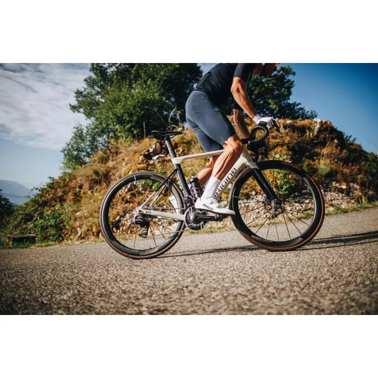 Image of Hinterrad Mavic Cosmic Ultimate CL700 XDR