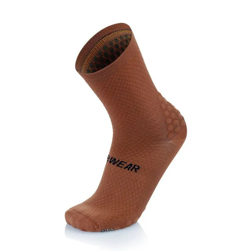 Velo Store - UK Football Socks Mb Wear Comfort H15 | Extra 10% off with Subscription, Postage £16.79 to UK Fedex.