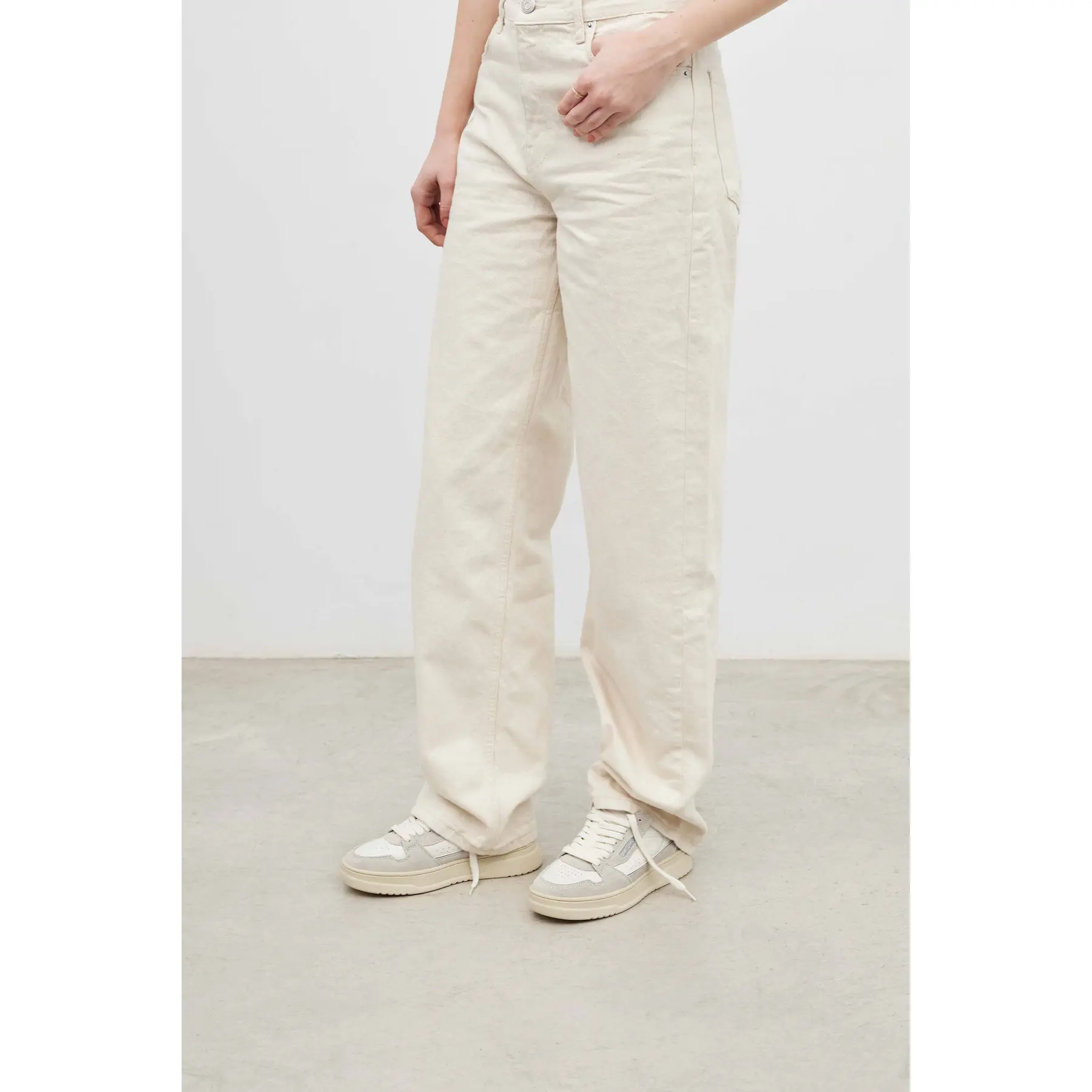 product/m/i/mim-shoes_mist-low_off_white_6.jpg