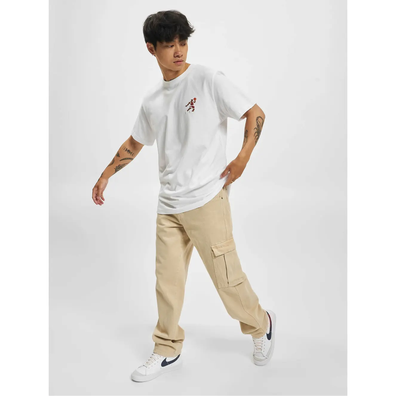 4066051164289 - T-Shirt Mister Tee Small Basketball Player