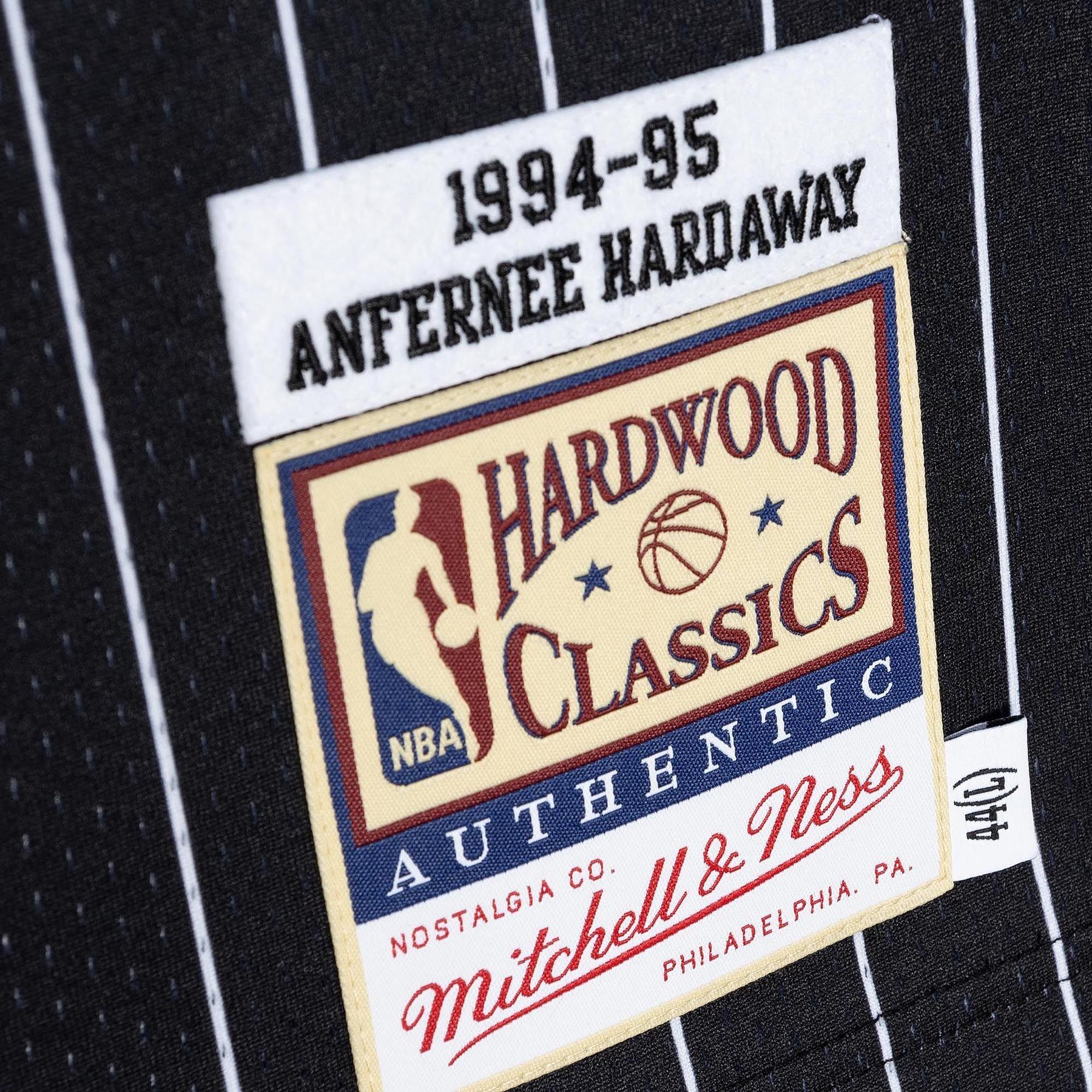 product/m/i/mitchell-ness_ajy4gs18096-omablck94aha_black_4.jpg
