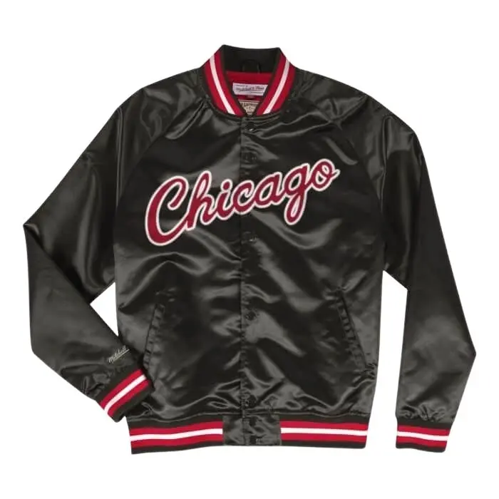0194582803224 - Jacke lightweight satin Chicago Bulls