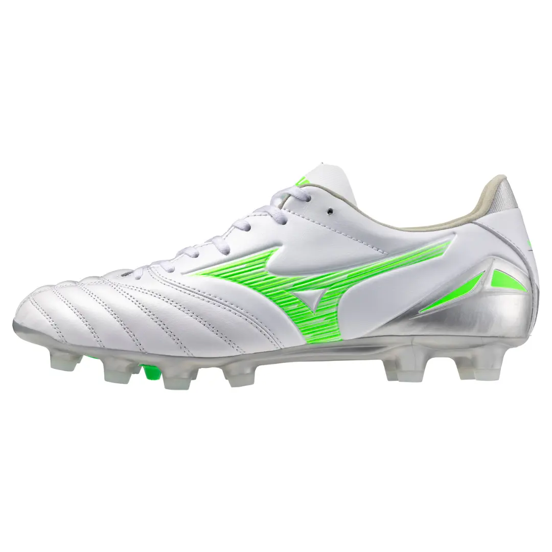 MORELIA NEO シルバースパイクシューズ　袋付き ミズノのフラグシップモデルを融合させたウエーブプロフェシーモレリア