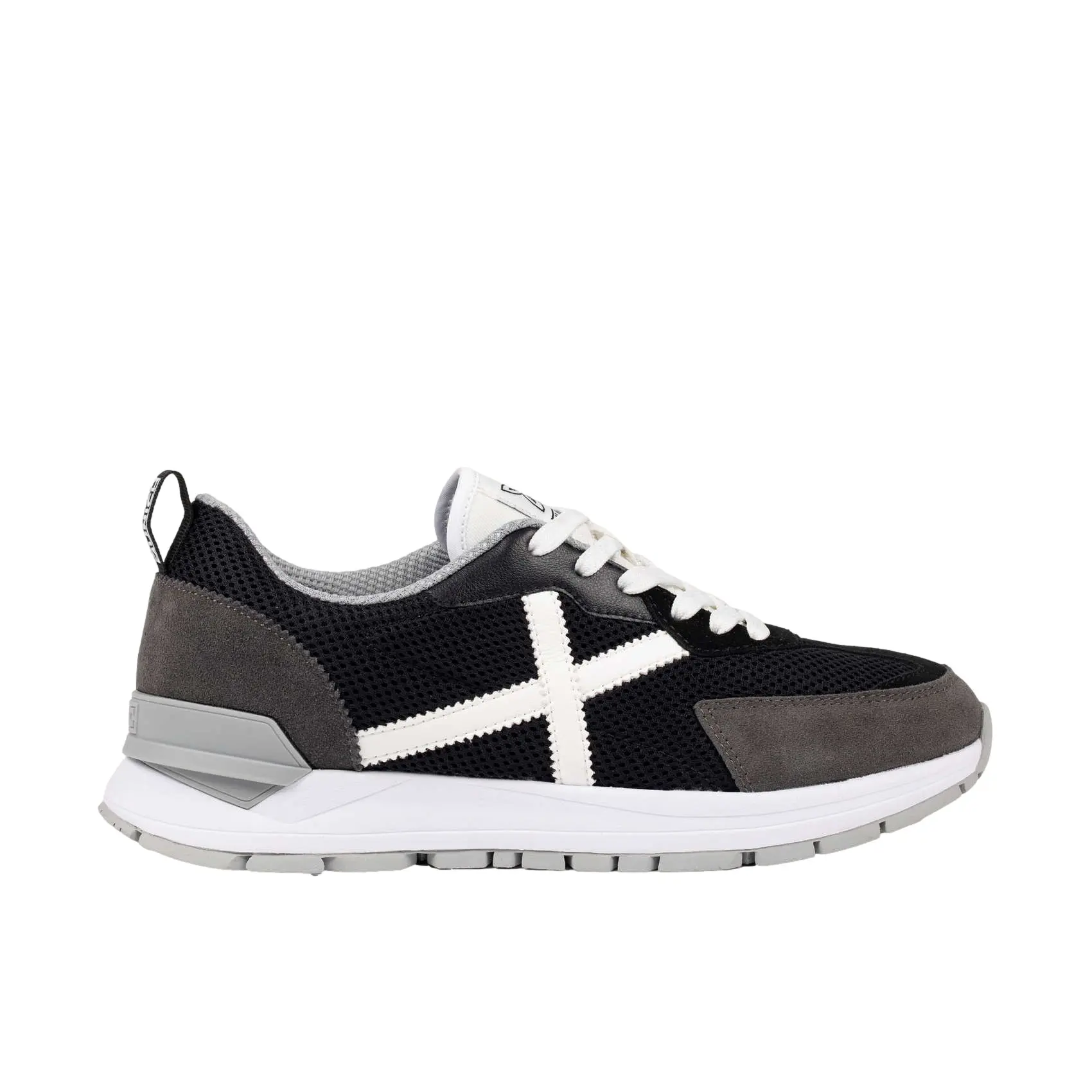 Munich Homme Baskets rétro running Versatile 33, Noir, Taille 45