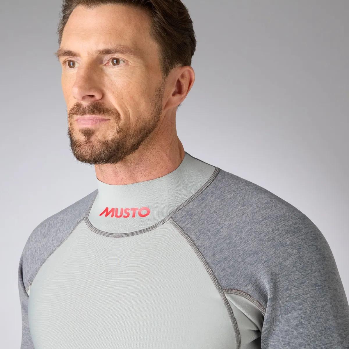 product/m/u/musto-82068-949-greymarl-5.jpg