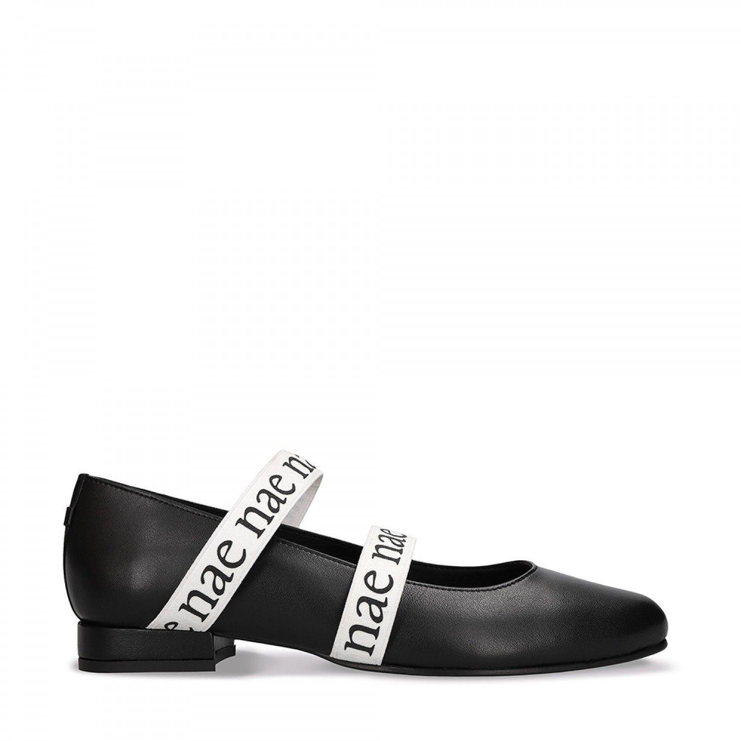 product/n/a/nae-vegan-shoes_aure_black_appleskin_36_black_1.jpg