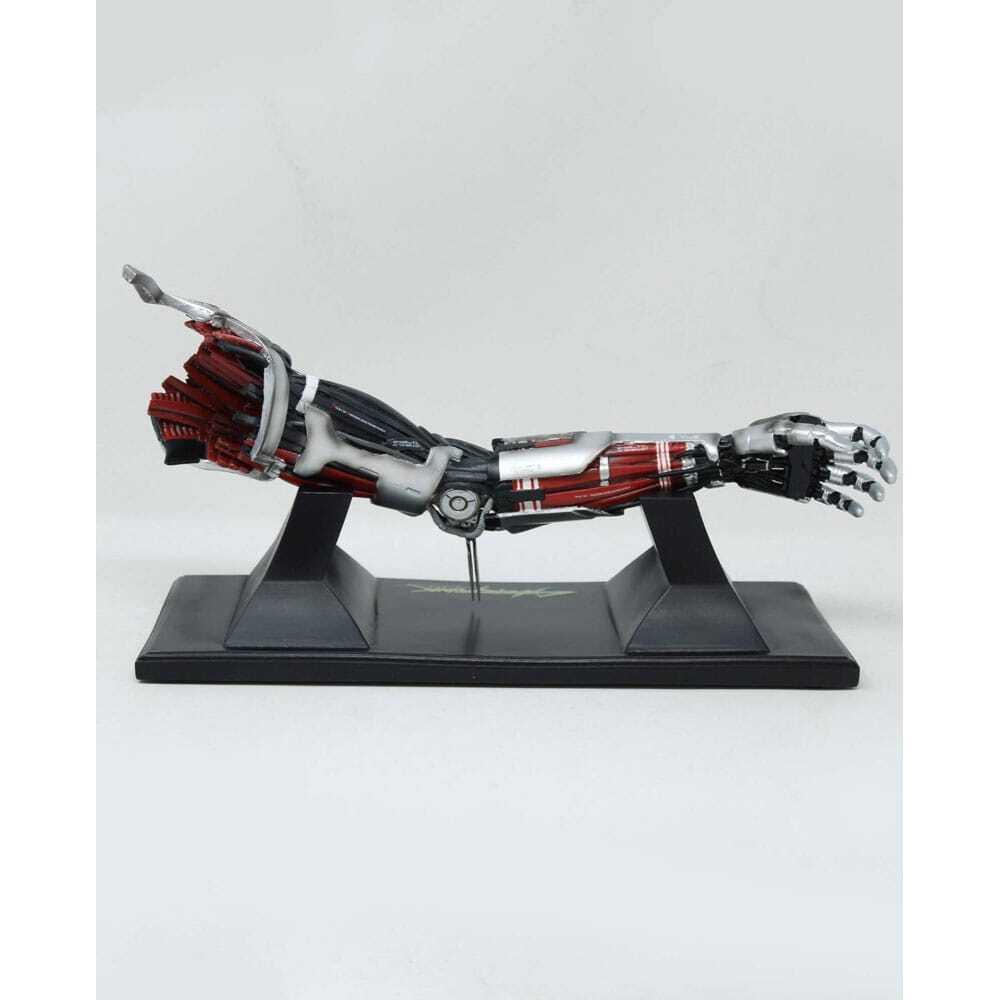 3760116366793 - Dekoratives Objekt Cyberpunk Edgerunners Silverhand Arm