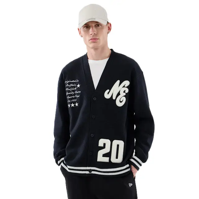 Cardigan New Era