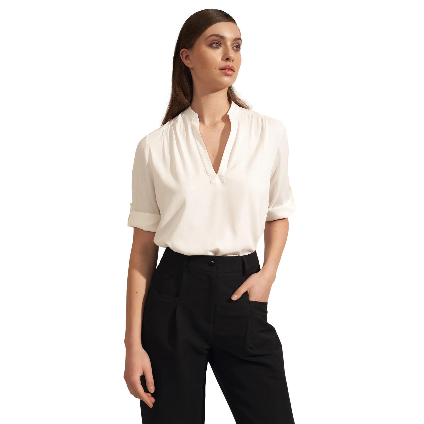 Blusa in viscosa con maniche arrotolate donna