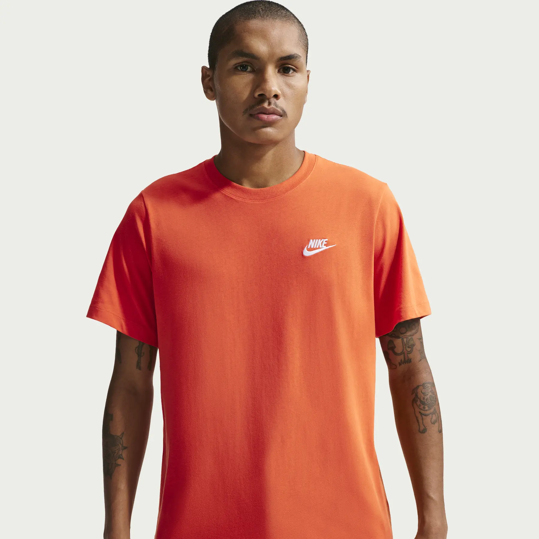 Nike Marron T-Shirt Sportswear Club