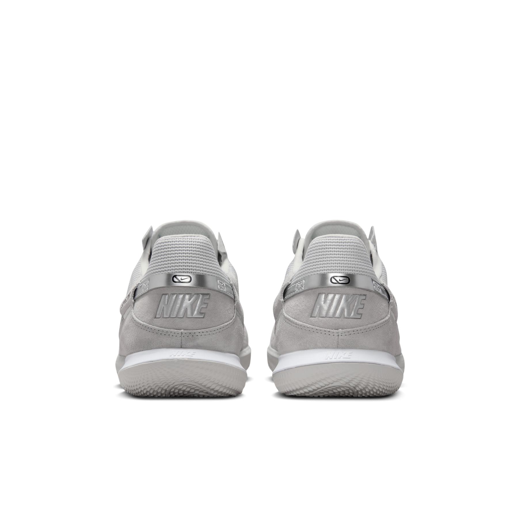 product/n/i/nike-dc8466-005-lt-smoke-grey-metallic-silver-9.jpg