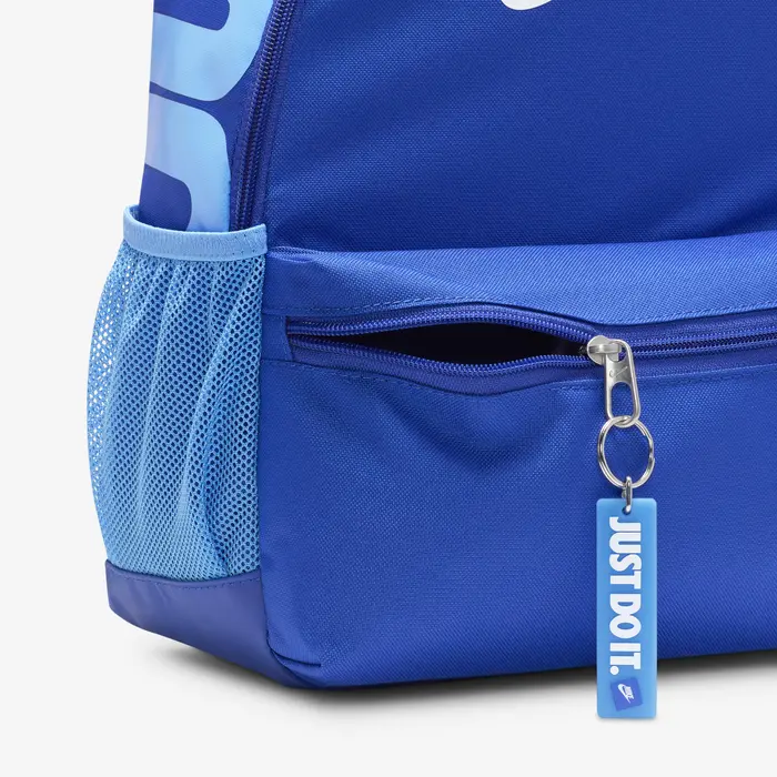 clean jansport backpack leather How to Wash The Leather Bottom of A Jansport Backpacks