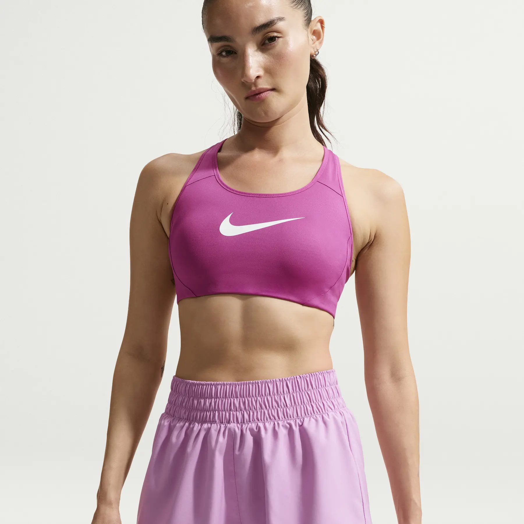 Ultra-soft and silky woven short anti-sweat fabric for women Nike